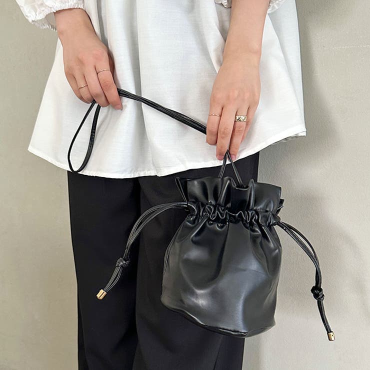 PU巾着コンパクトショルダーバッグ[品番：OUTW0000821]｜Outfitter lab