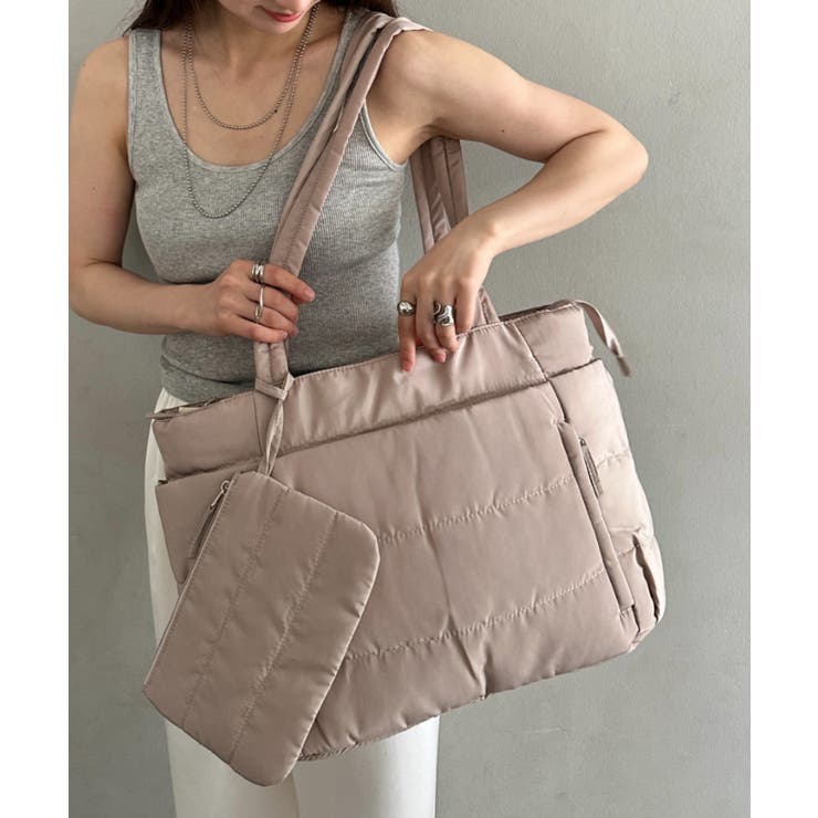 ライトベージュ | 【マザーズバッグ】13ポケット A4収納可 ポケット多数 | Outfitter lab