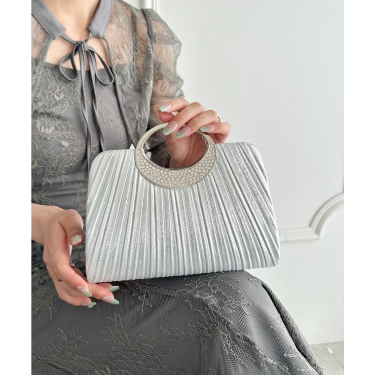 シルバー | プリーツコンパクトハンドバッグ パーティーバッグ 結婚式パーティーお呼ばれオケー… | Outfitter lab