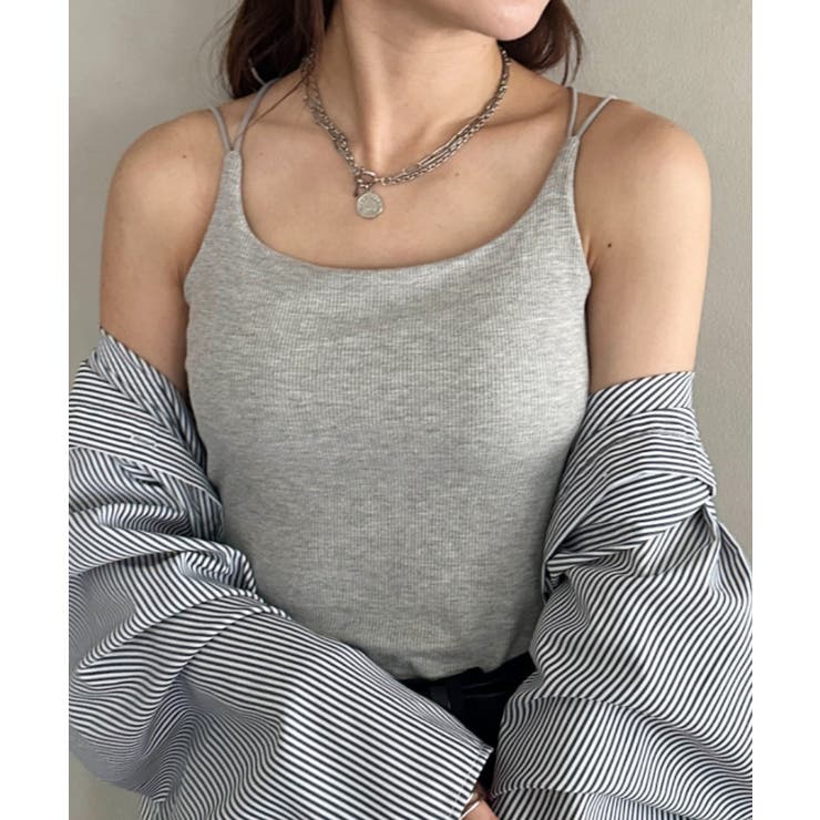 グレー | カップ付きスパゲッティストラップキャミソール | Outfitter lab