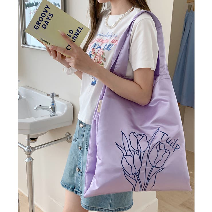 チューリップ刺繍サテントートバッグ[品番：OUTW0000107
