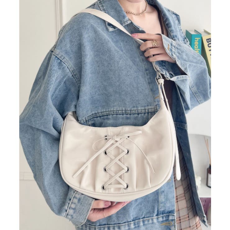 アイボリー | レースアップリボンワンハンドルホーボーバッグ | Outfitter lab