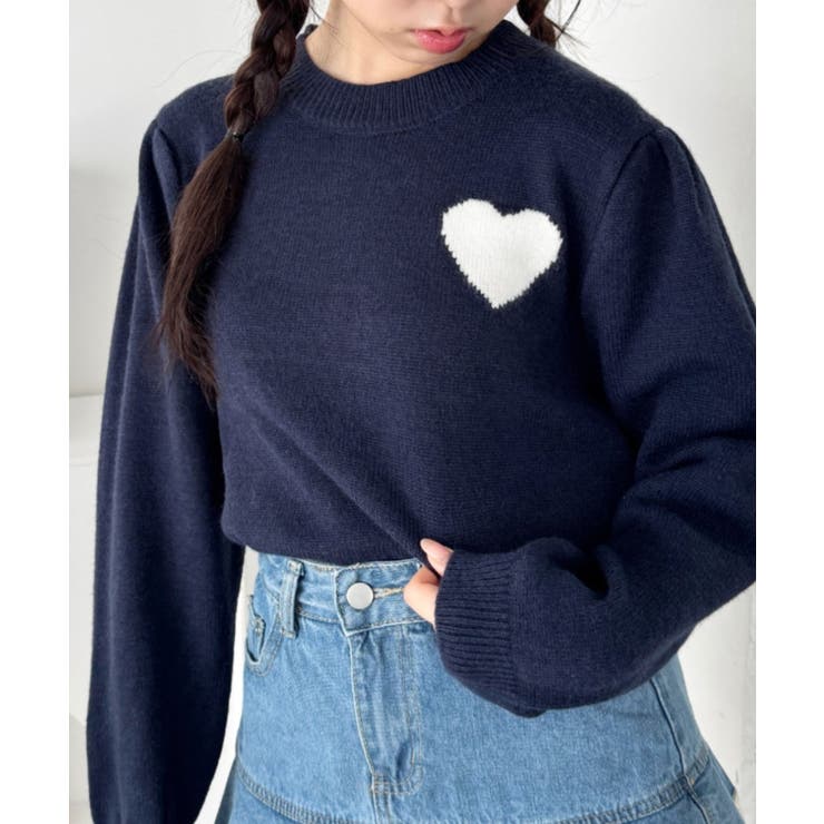ネイビー | ワンポイントハートニットトップス | Outfitter lab