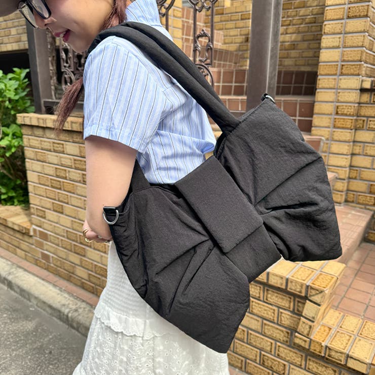 新品 FICTIONTOKYO ビジューリボンラウンドバッグ ブラック ナイロン Bijou Ribbon Round Bag / ビジューリボンラウンドバッグ | FICTI