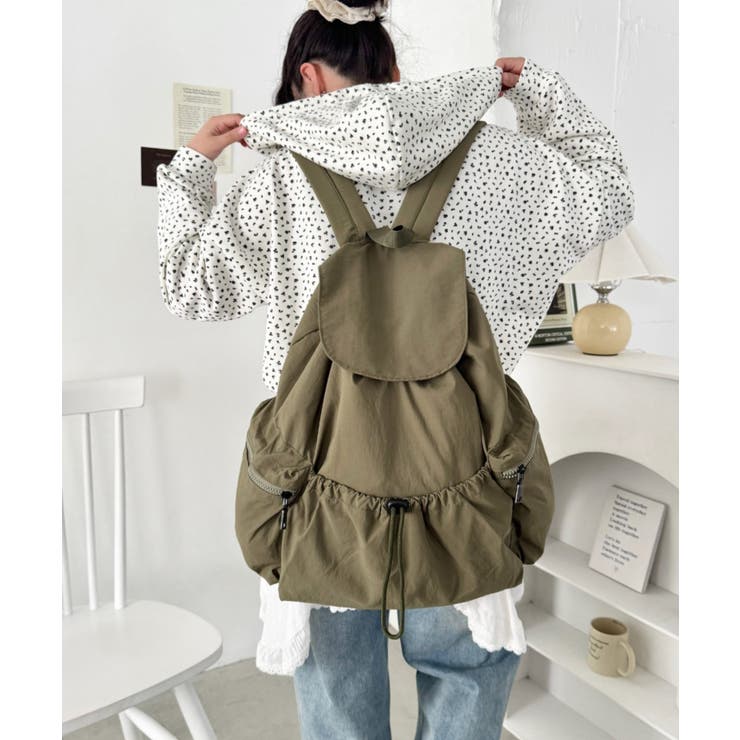 カーキ | 大容量サイドポケットナイロンリュック | Outfitter lab