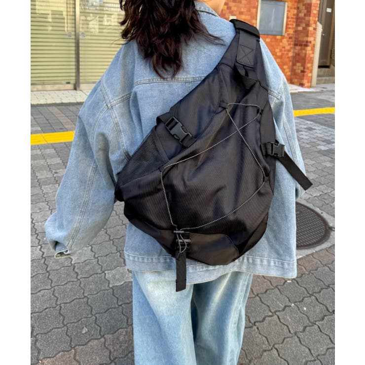 ブラック | ドローコードワンショルダーナイロンボディバッグ | Outfitter lab