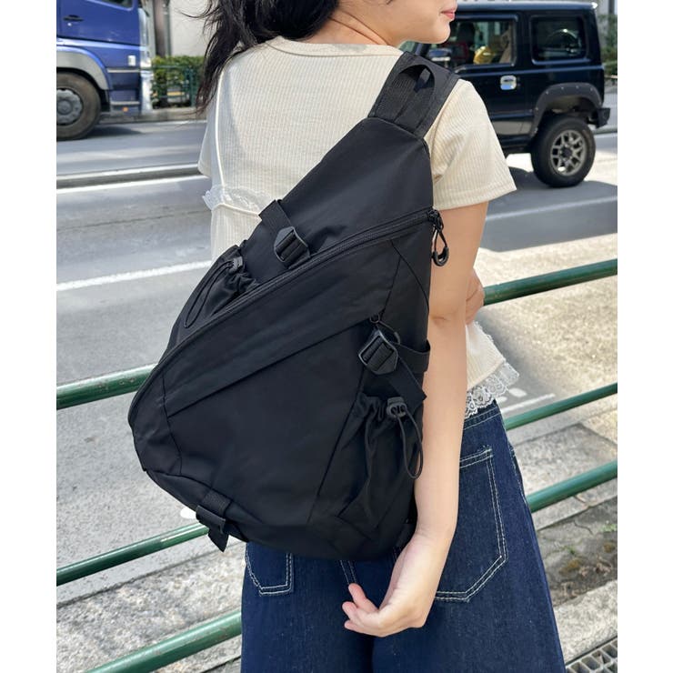 ブラック | ワンショルダーナイロンボディバッグ | Outfitter lab