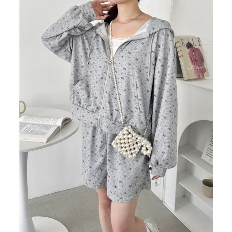 グレー | 【セットアップ】小花柄ワッフルパーカー+ショートパンツ | Outfitter lab