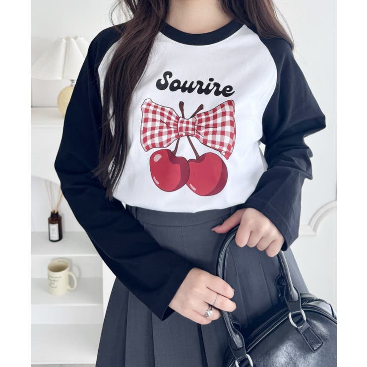 ブラック | チェリーリボンラグランTシャツ | Outfitter lab