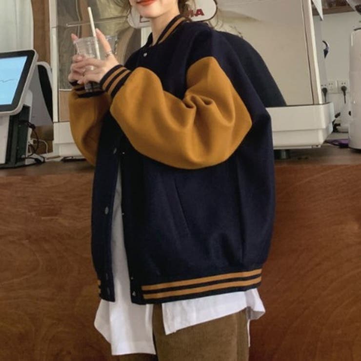 ネイビー