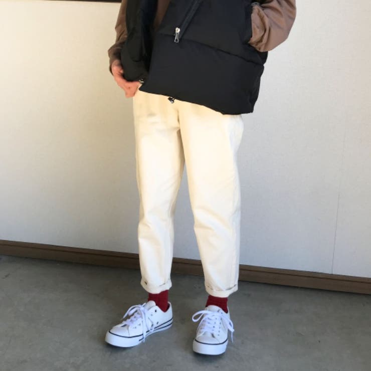 オフベージュ