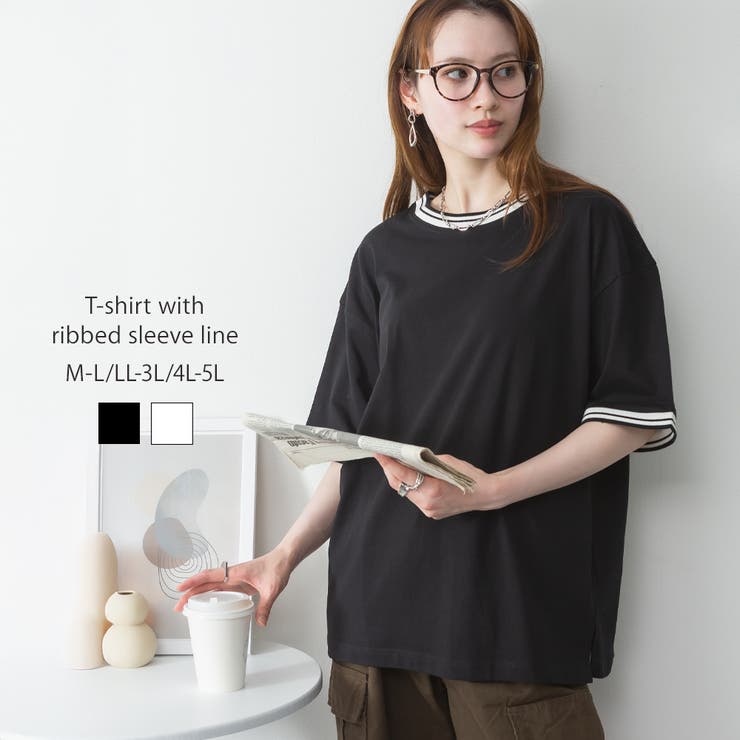 ブラック | 配色袖リブライン入りTシャツ | atONE