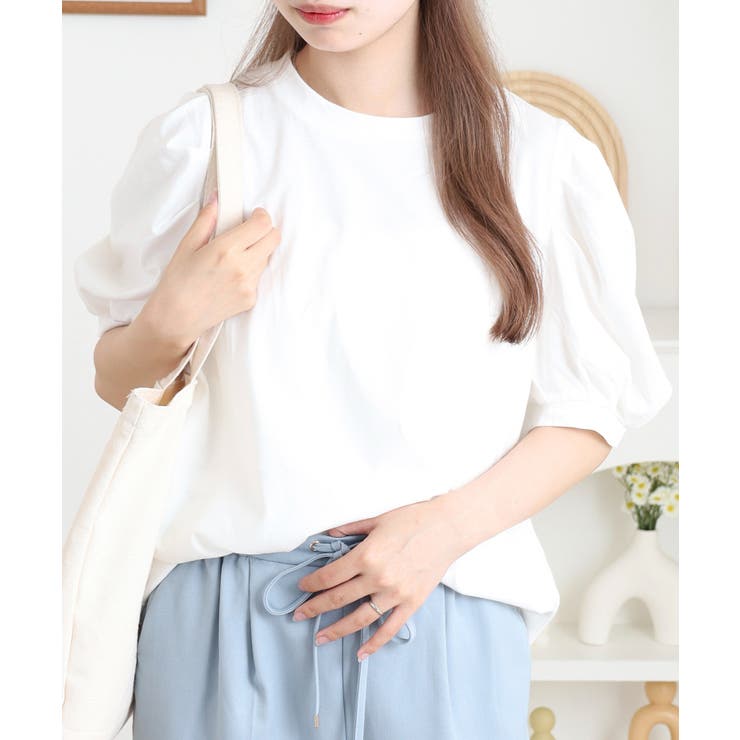 ホワイト | ラウンドネックパフスリーブ半袖Tシャツ | atONE