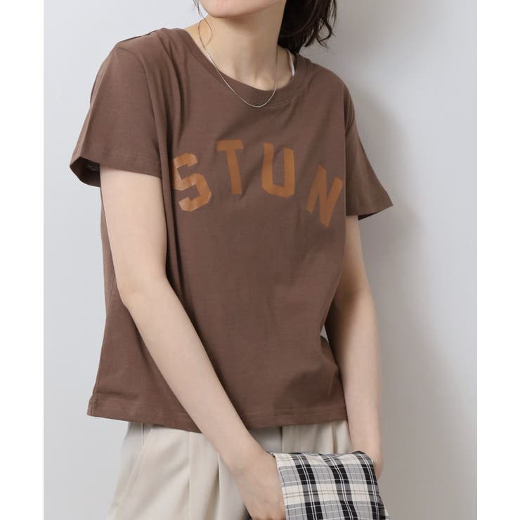 オーバーサイズシルエットショート丈ロゴプリントTシャツ | atONE | 詳細画像21 