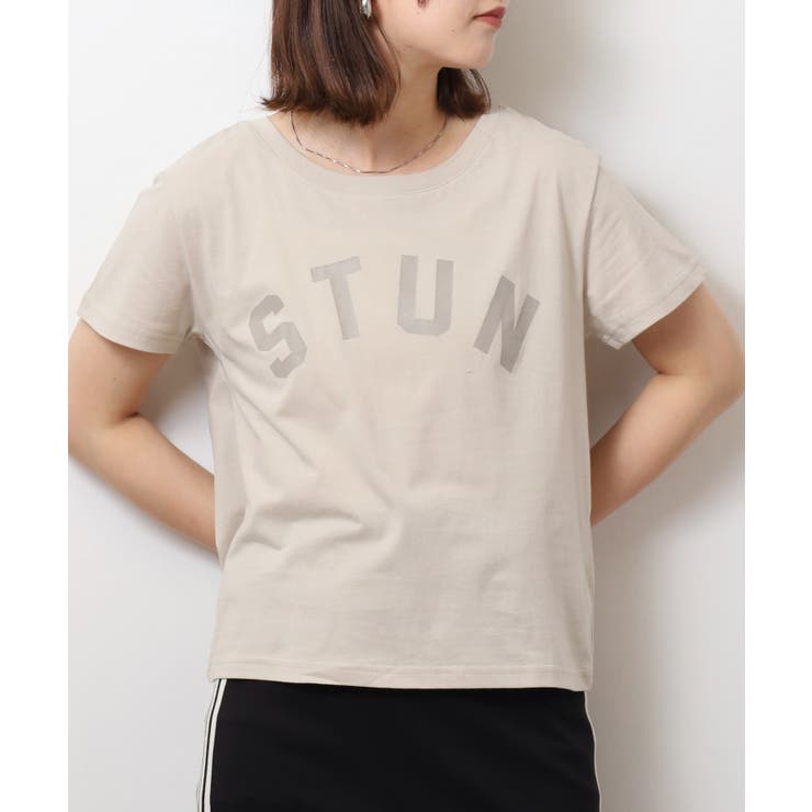 オーバーサイズシルエットショート丈ロゴプリントTシャツ | atONE | 詳細画像23 