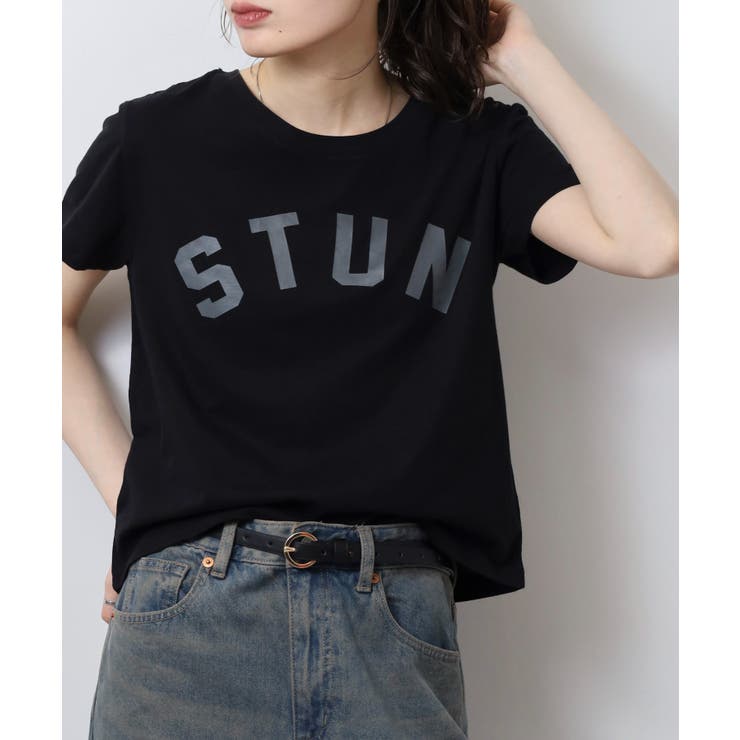 オーバーサイズシルエットショート丈ロゴプリントTシャツ | atONE | 詳細画像27 