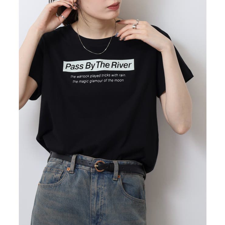 オーバーサイズシルエットショート丈ロゴプリントTシャツ | atONE | 詳細画像37 