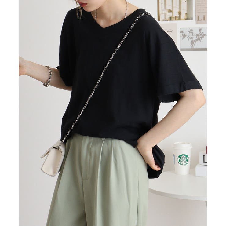ブラック | オーバーサイズVネックTee | atONE