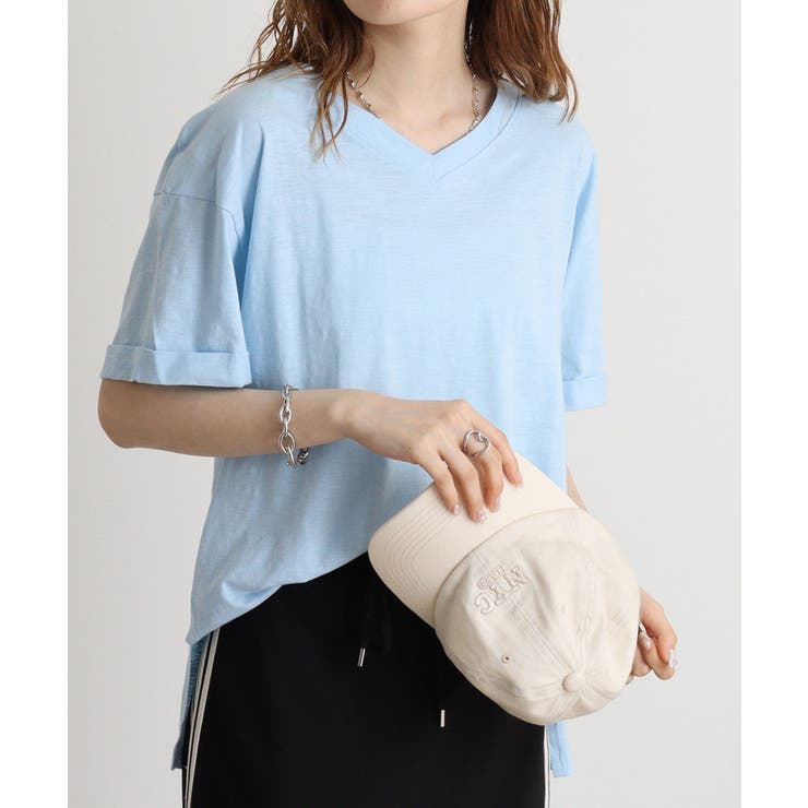 パステルブルー | オーバーサイズVネックTee | atONE
