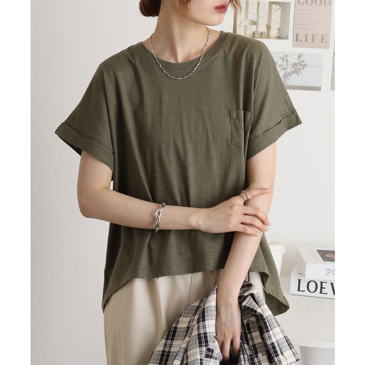 カーキ | オーバーサイズポケット付きUネックTee | atONE