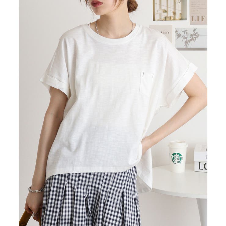 オフホワイト | オーバーサイズポケット付きUネックTee | atONE
