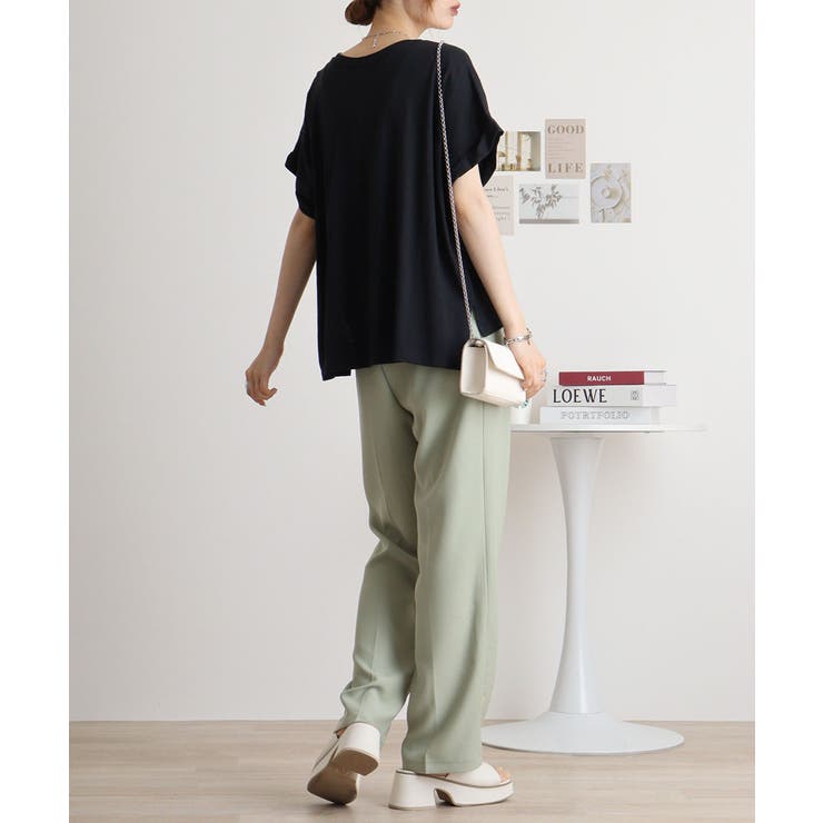 オーバーサイズポケット付きVネックTee | atONE | 詳細画像5 