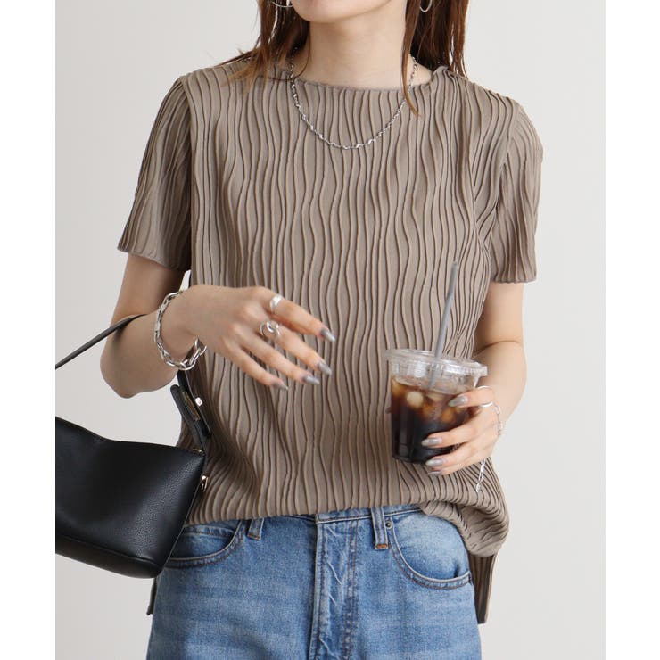 グレージュ | リップルストライプ半袖Ｔシャツ | atONE