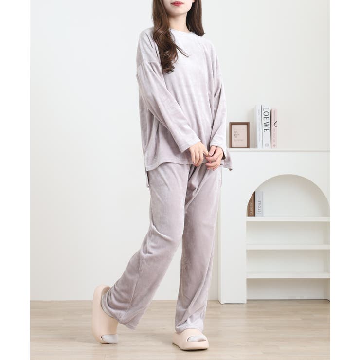 グレージュ | ストレッチベロア上下セット | atONE