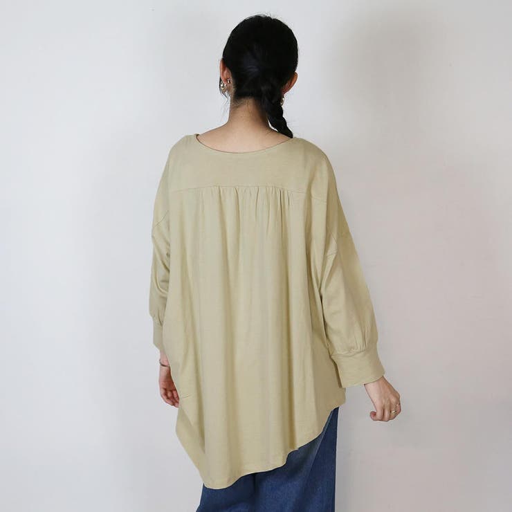 アシメトリー裾タックＴシャツ ゆるっとオシャレなアシメトリー M | atONE | 詳細画像15 