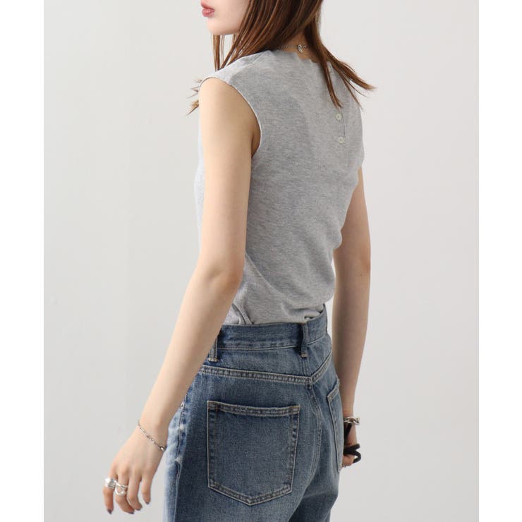 Vネックリブノースリーブ | atONE | 詳細画像50 