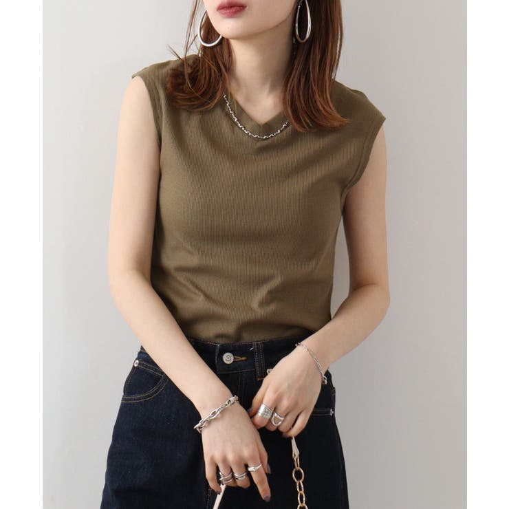 カーキ | Vネックリブノースリーブ | atONE