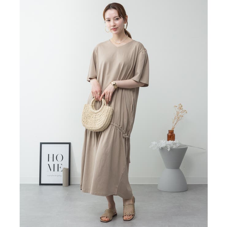 ドロストシャーリングVネックワンピース | atONE | 詳細画像4 