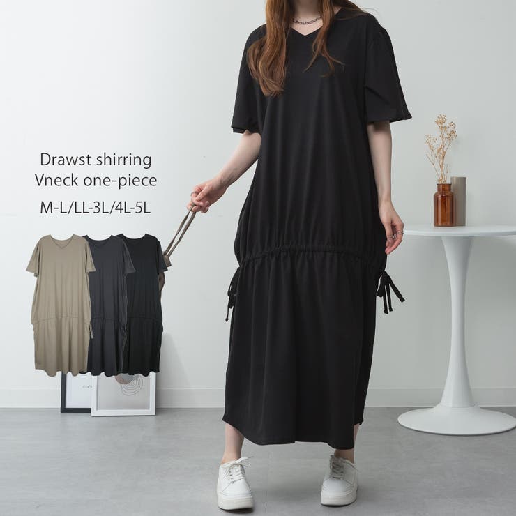 ブラック | ドロストシャーリングVネックワンピース | atONE