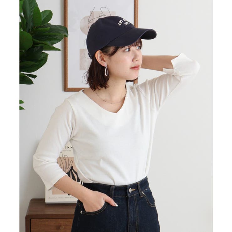 オフホワイト | Vネック七分袖プルオーバー | atONE