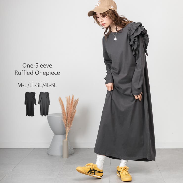 チャコールグレー | 片袖フリルワンピース | atONE