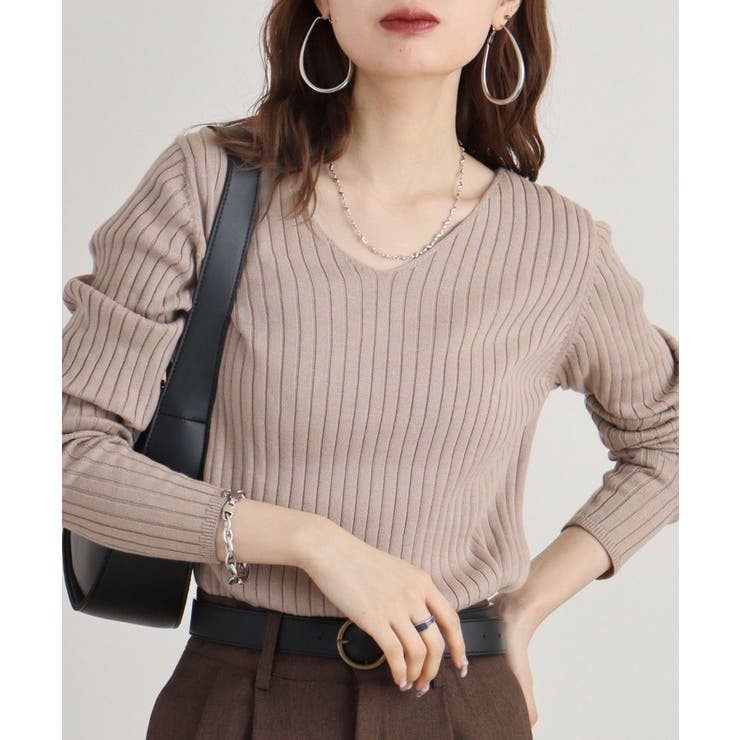 グレーベージュ | Vネックリブニット | atONE