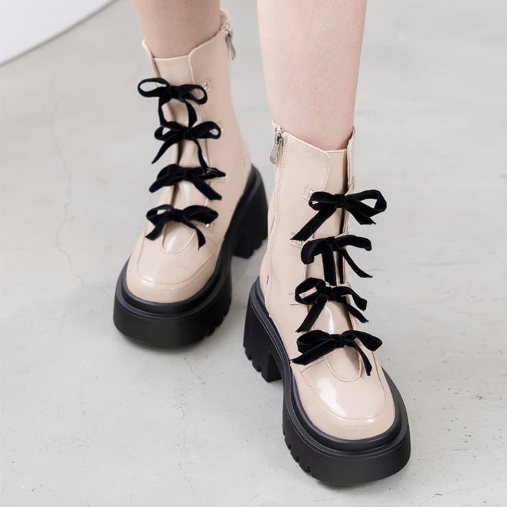 アイボリースムース | 厚底リボンレースアップブーツ | attagirl 