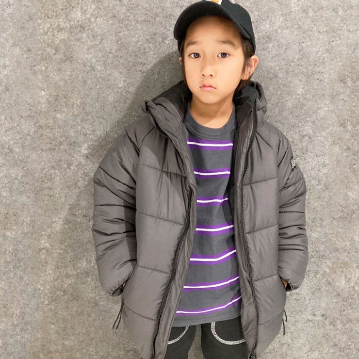 キッズ子供服中綿ジャケットアウターマウンテンジャケットフーディースタンドカラー男の子女の子ボーイズガールズブルゾンジャンパーフェイクダウン防寒暖か無地アウトドアキャンプ110cm120cm130cm140cm150cm160cm「943-100.101」