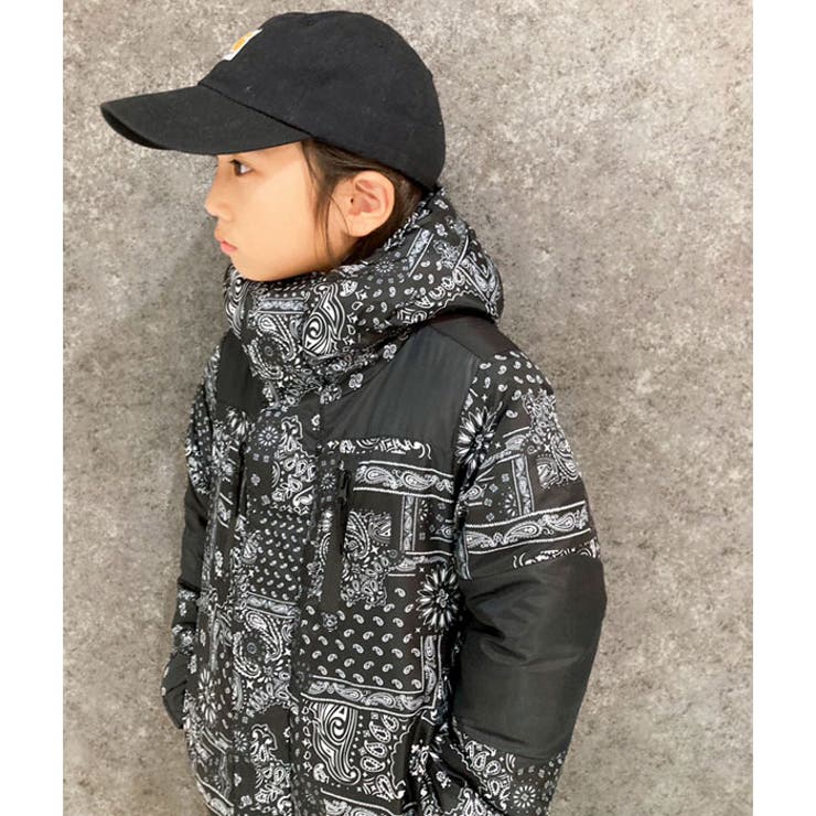 キッズ子供服中綿ジャケットアウターバルトロ風マウンテンジャケットフーディーパーカー男の子女の子ボーイズガールズジャンパー防寒暖か総柄ペイズリーアウトドアキャンプスポーティジュニア120cm130cm140cm150cm160cm「943-105」