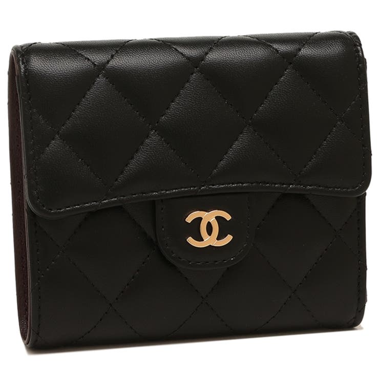 入手困難カラー♪【CHANEL】三つ折り財布 キルティングレザー