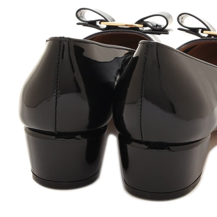 イタリア製です新品　フェラガモ  ブーツ　パンプス　ブラック　ハイヒール　ビジュー　6
