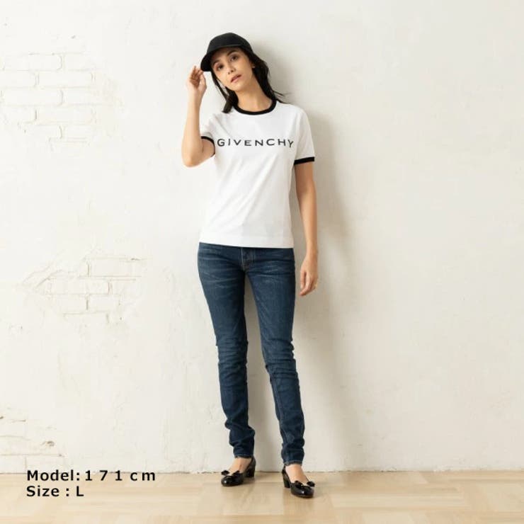 ジバンシィTシャツカットソースリムフィットTシャツアーキタイプロゴホワイトブラックレディースGIVENCHYBW70BF3YAC116