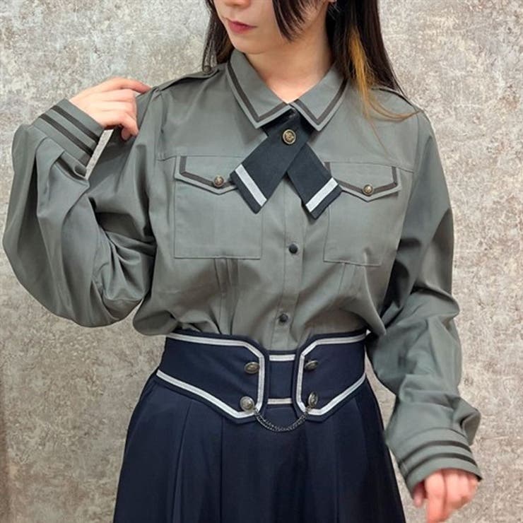 タイ付ミリタリー風ブラウス[品番：IGAW0004506]｜axes femme