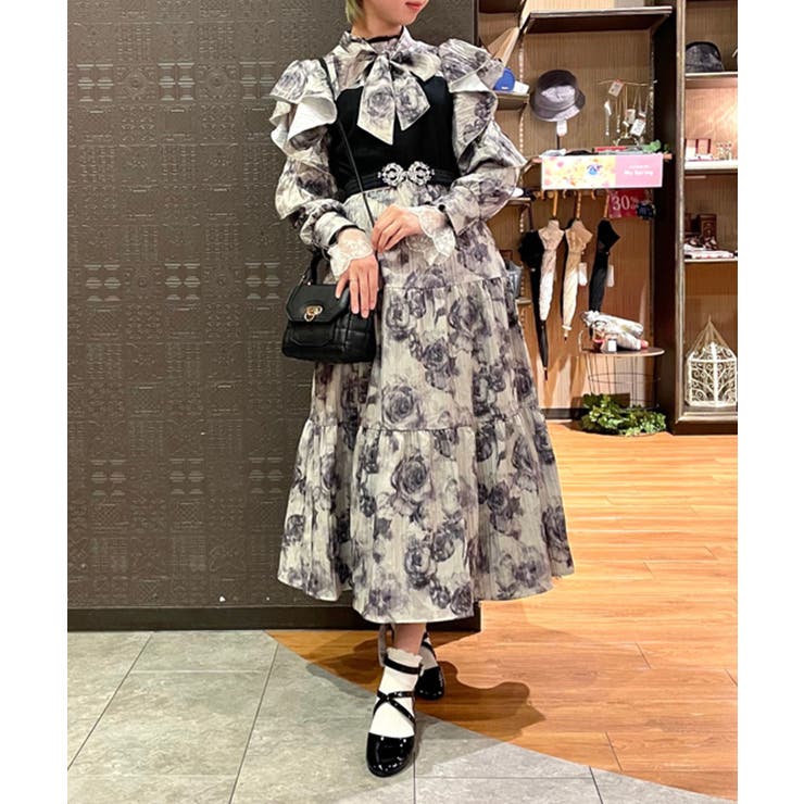 axes femmeグラデーションローズ柄ワンピース袖あり グラデーションローズ柄ワンピース【期間限定価格】 | outlet