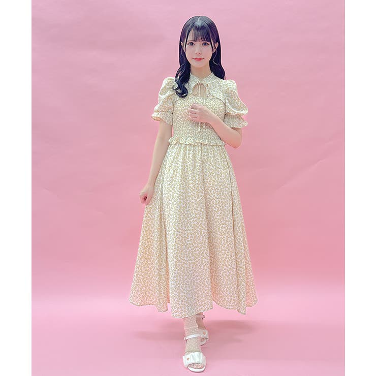 ［ふぇありぃ＊］花柄半袖ワンピース 楽天市場】花柄ワンピース 半袖 ワンピース vネック フレア