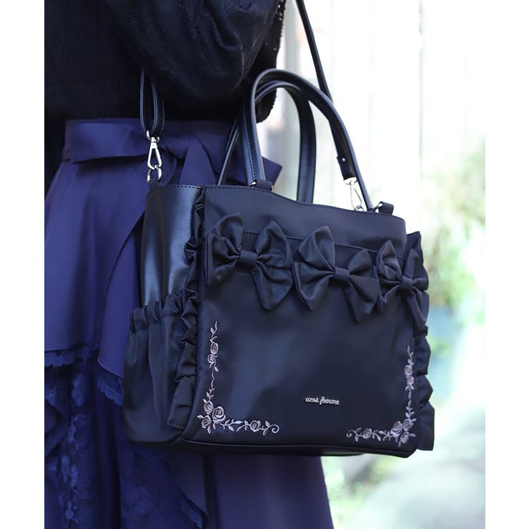 黒 | 撥水ナイロン連リボントート | axes femme