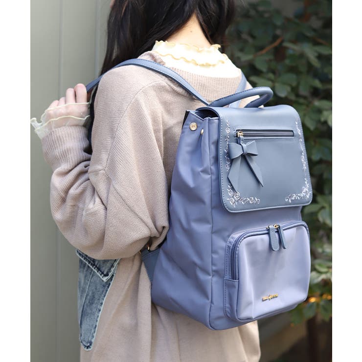 ブルー | 撥水ナイロン刺繍使いリュック | axes femme