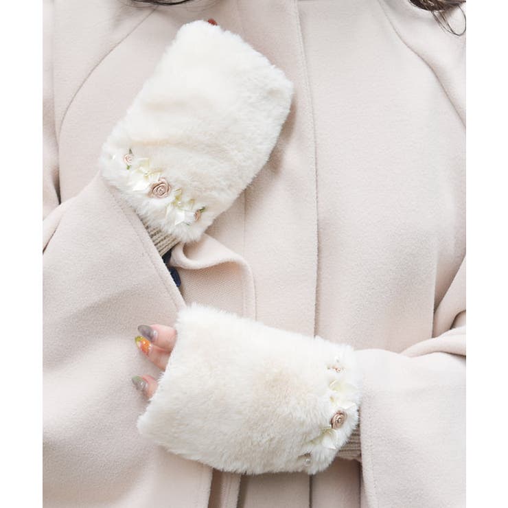 生成り | 巻きバラ×リボンファー手袋 | axes femme