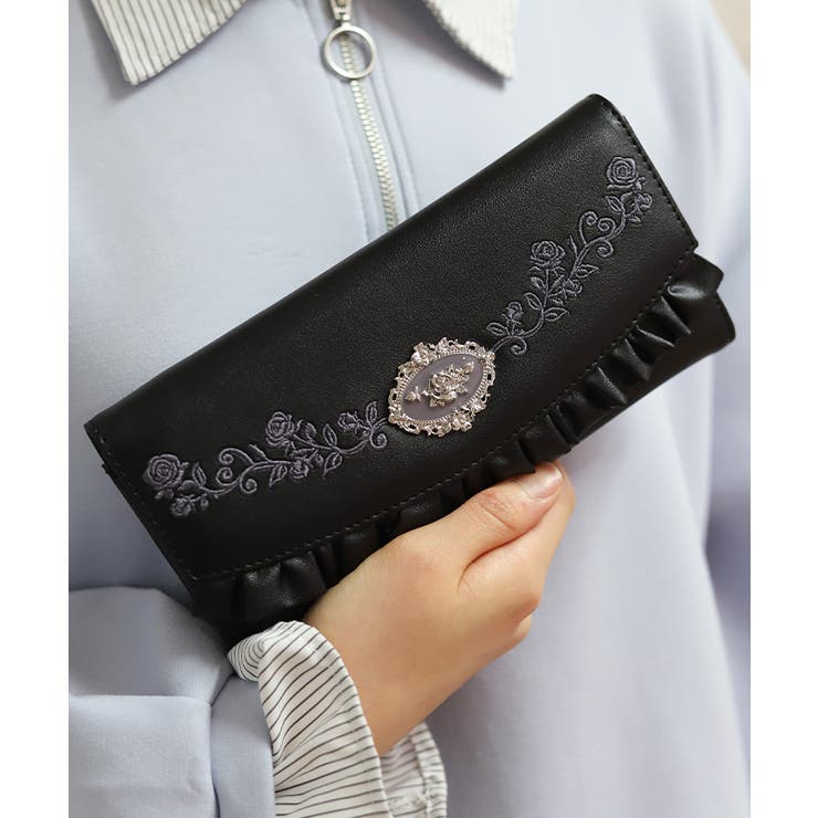黒 | ローズ刺繍フリル長財布 | axes femme