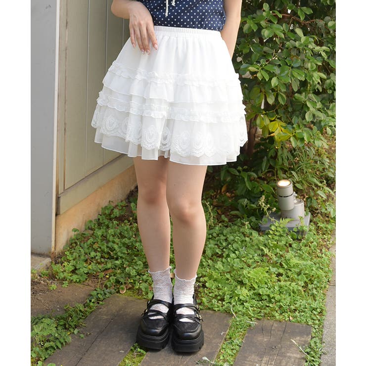 白 | ボリュームフリルスカパン | axes femme